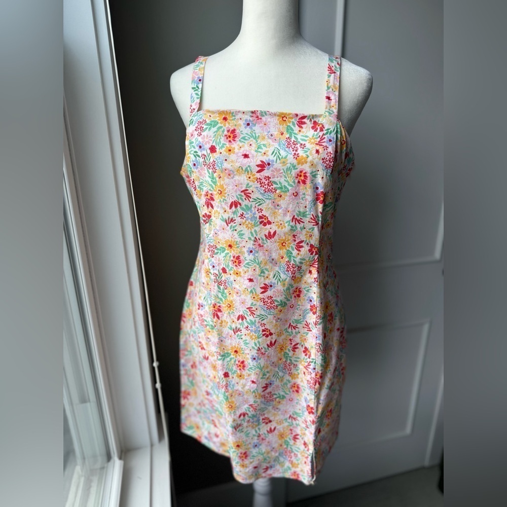 Sadie & Sage Floral Dress Size L